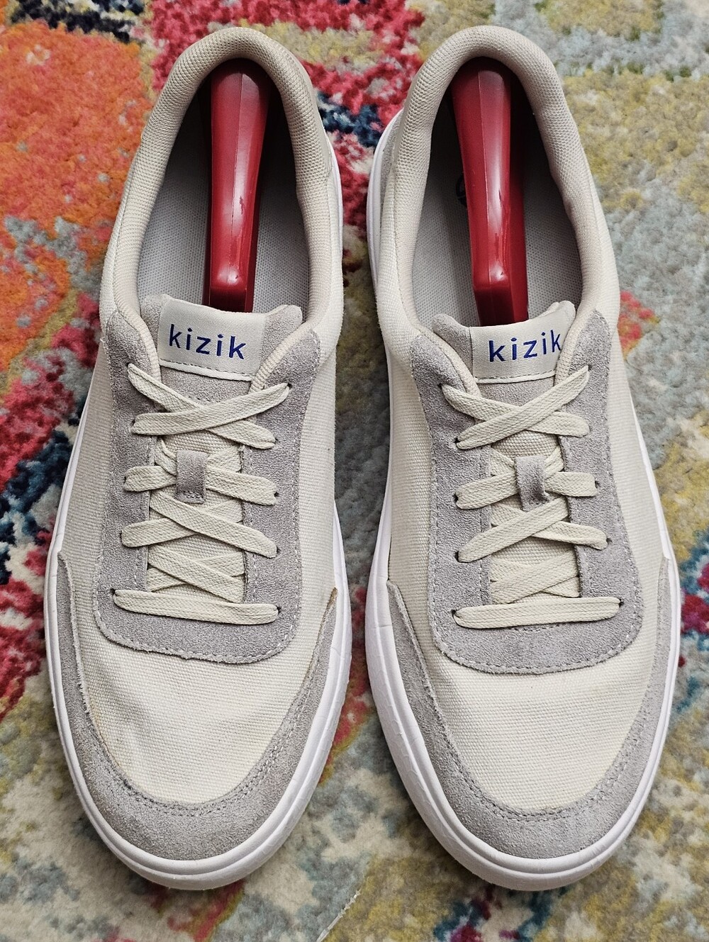 KIZIK Prague Slip-On Hands Free Shoes Men's 11 / Women’s 12.5 Beige Canvas Lace